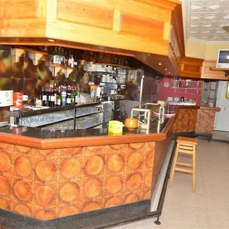 Santa Cruz Hotell *
